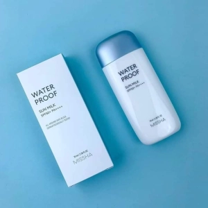 Missha Waterproof All Around   Sun Milk SPF50+